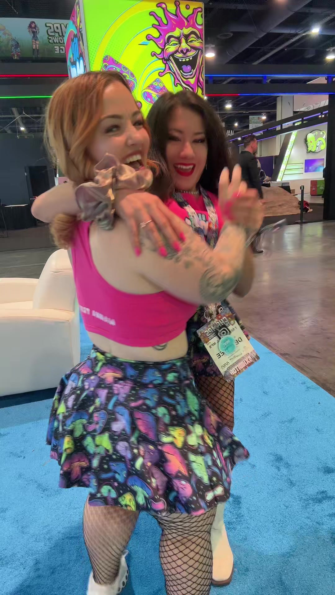 @lovelilahart