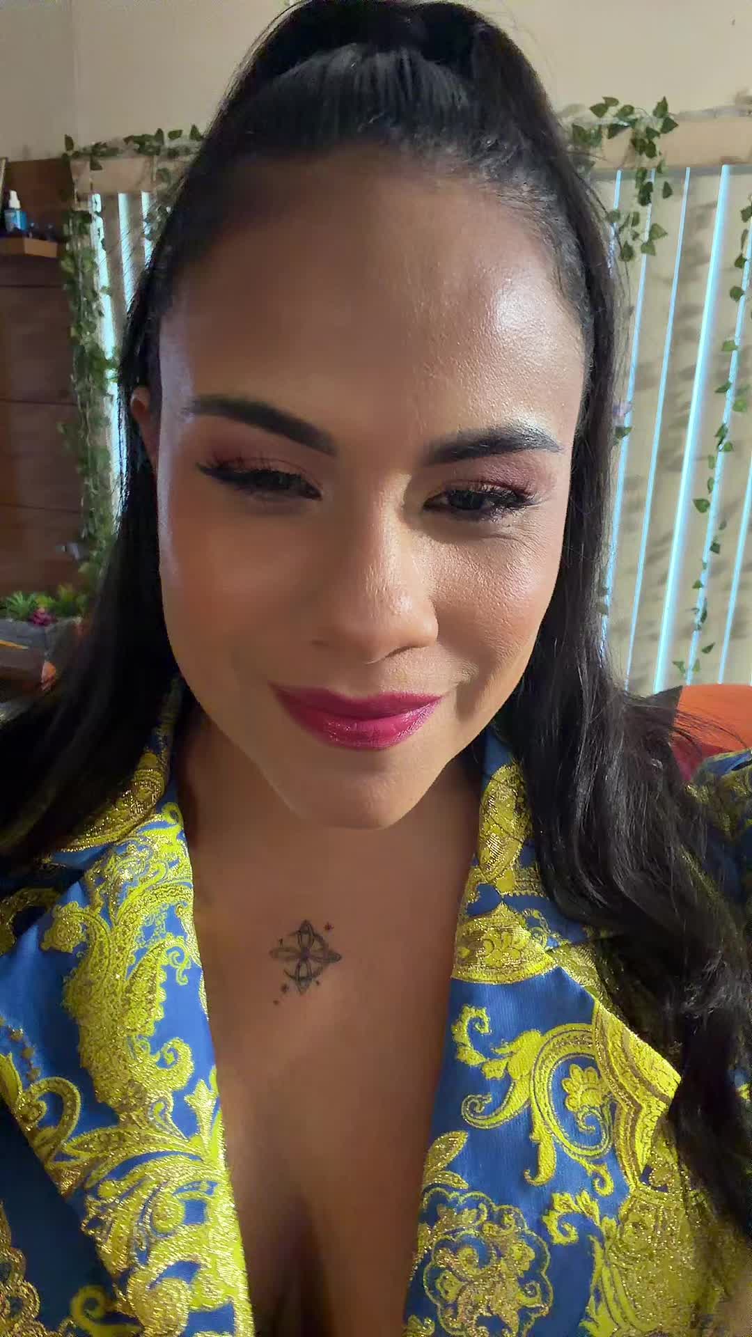 @Yoly La Emperatriz👑🦋