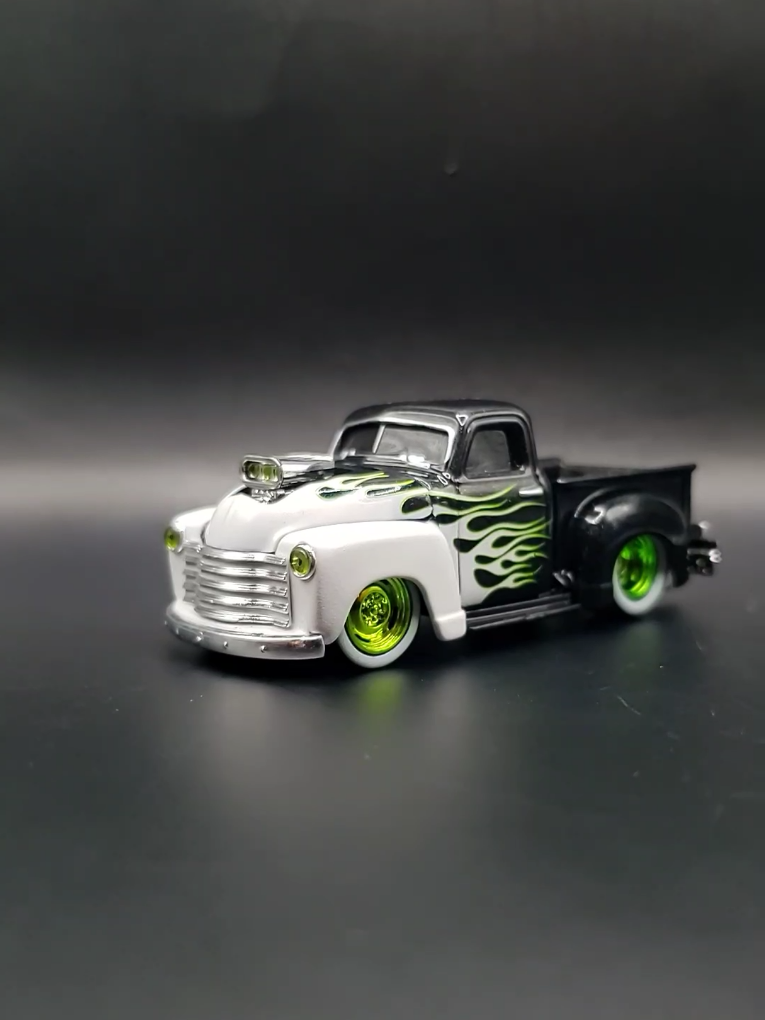@CORONA TOYS
