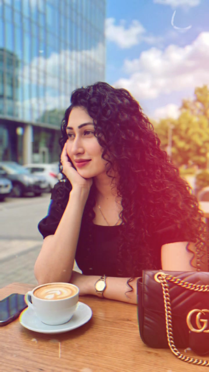 @∞༺♥༻✧ೃ⁀➷ හීන පැංචීೃ⁀➷∞༺♥༻✧