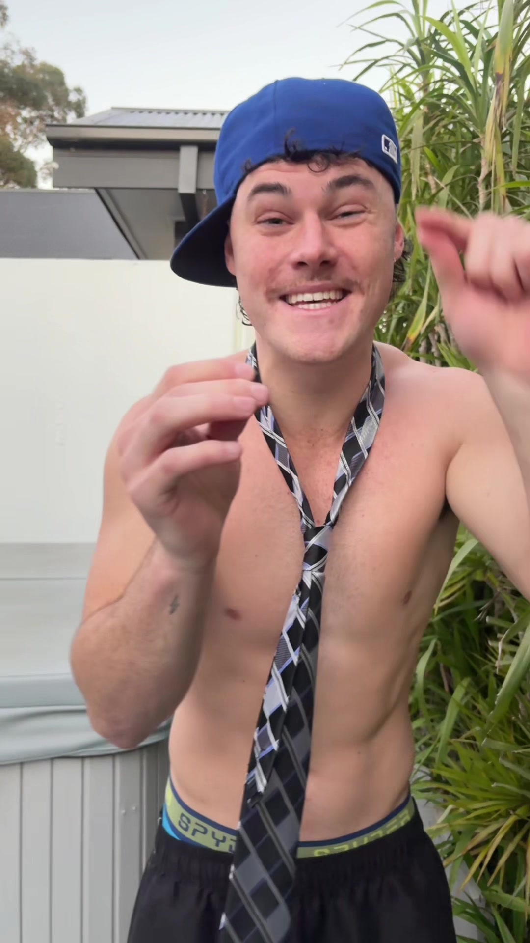 @lukebailey24