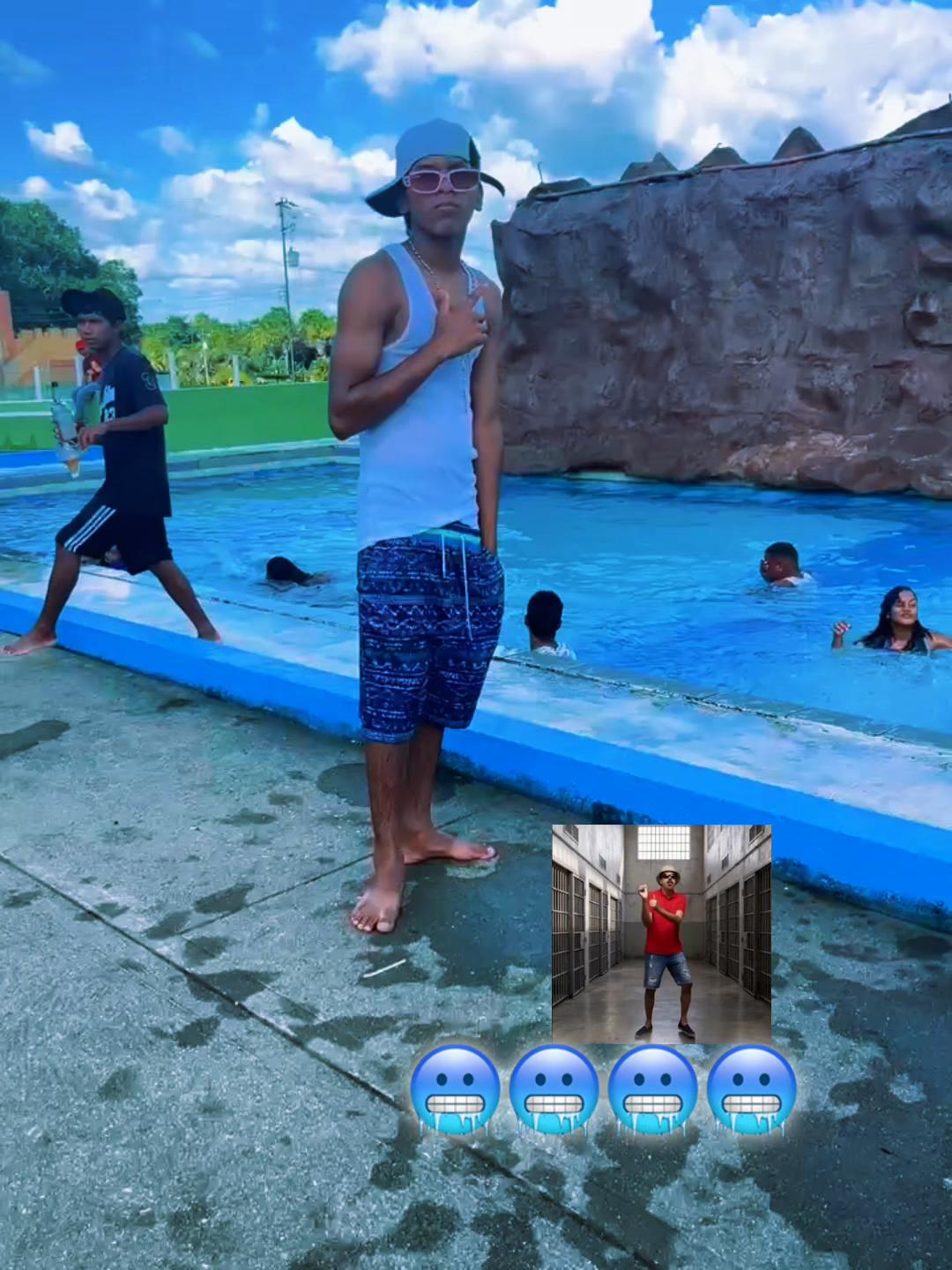@Francito av J.