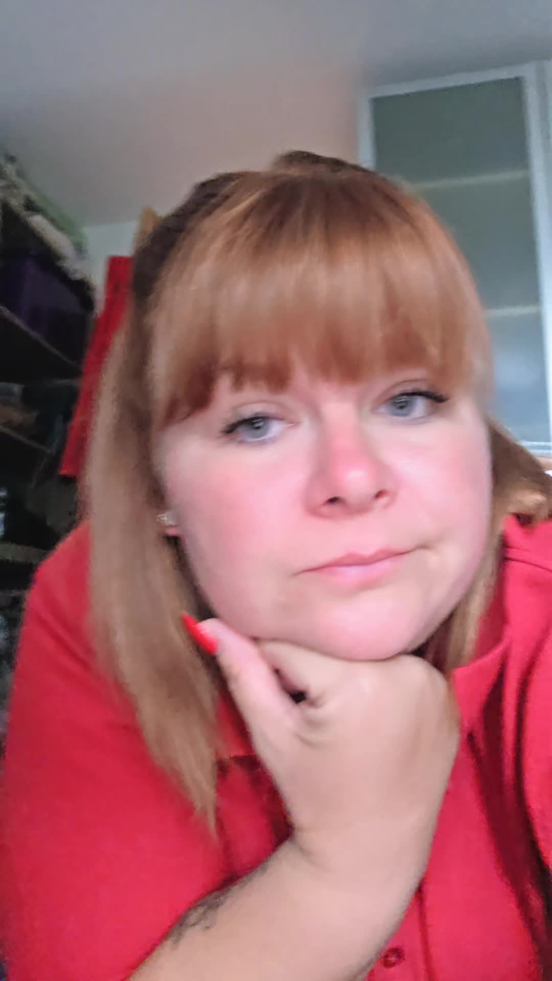 @🧙🧹Marnie Aurora Satania🧙🐝
