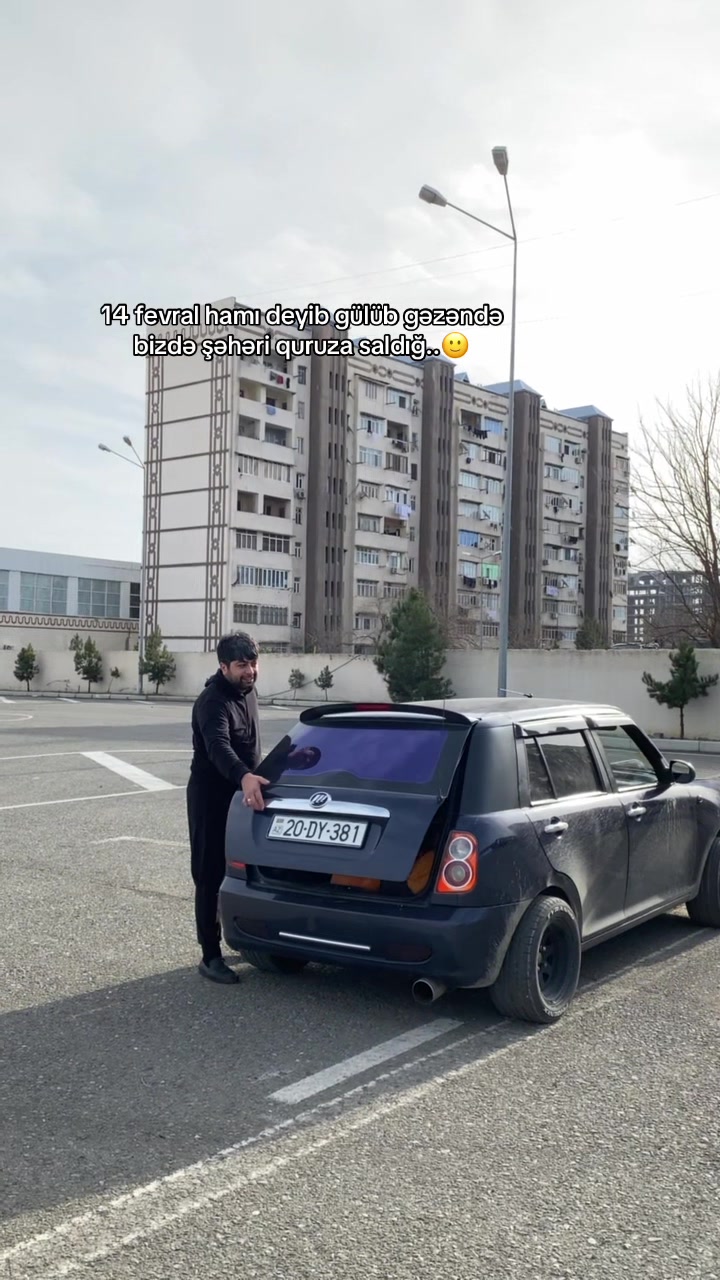 @381