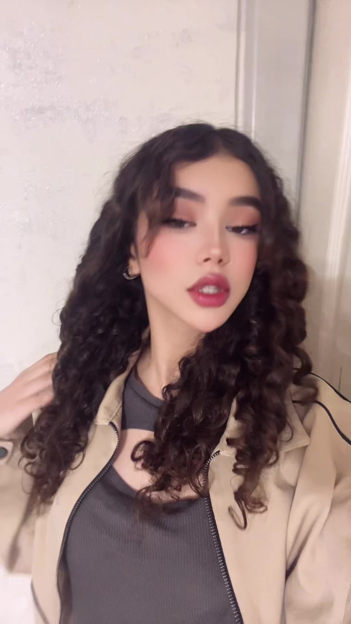 @mahta.eskandari4