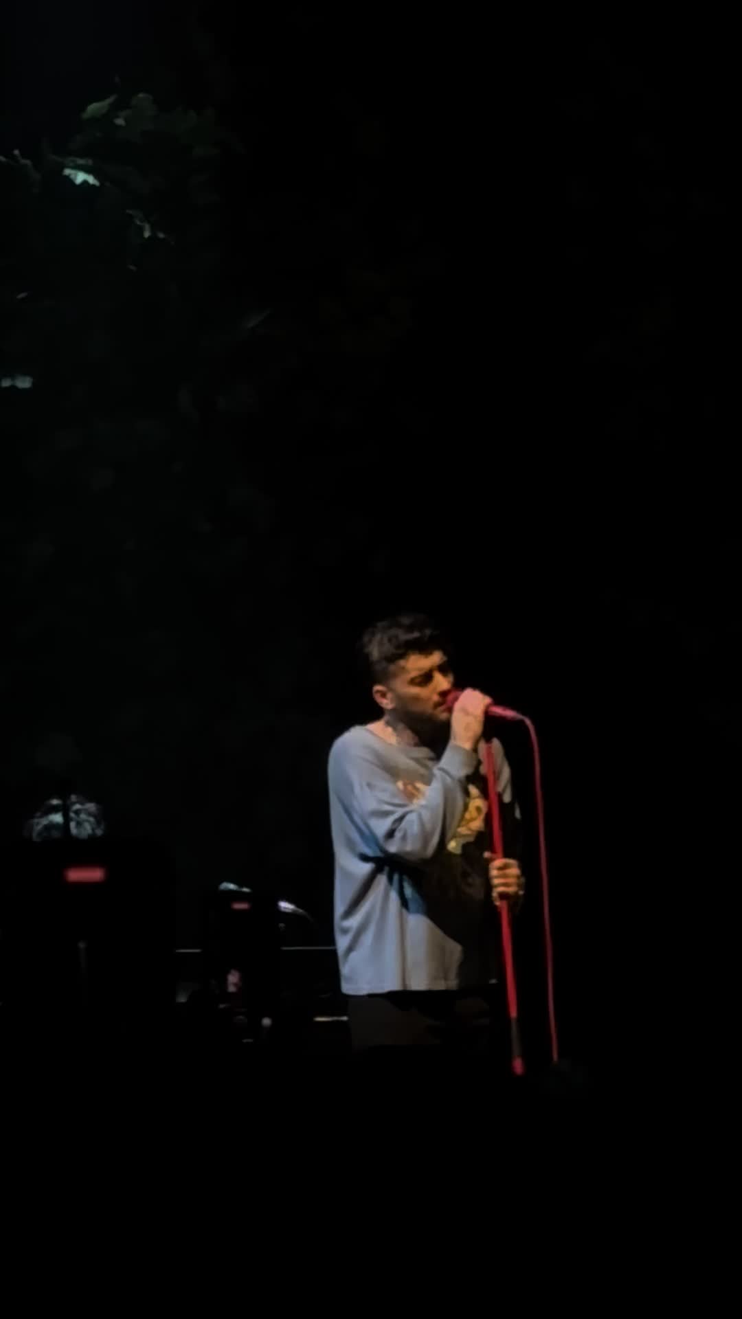 @Ari