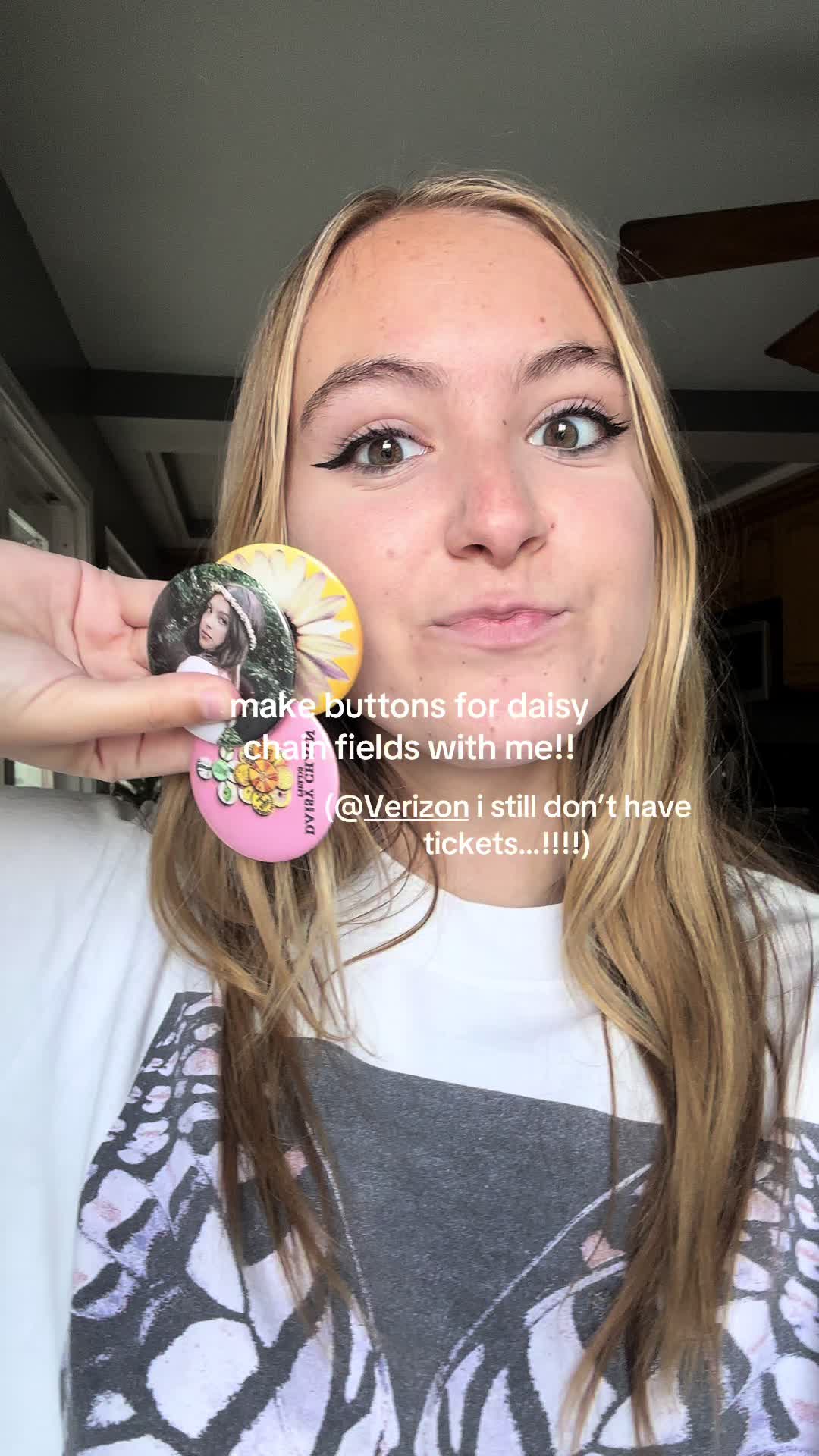 @mikayla ౨ৎ