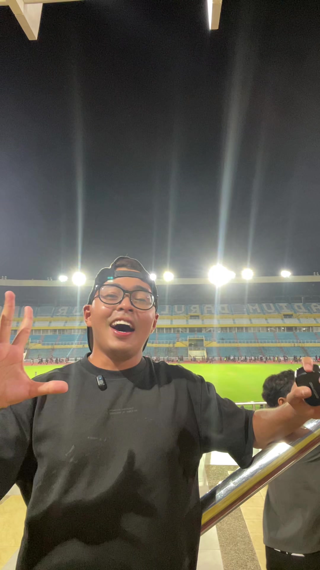 @Azizi Ajiji