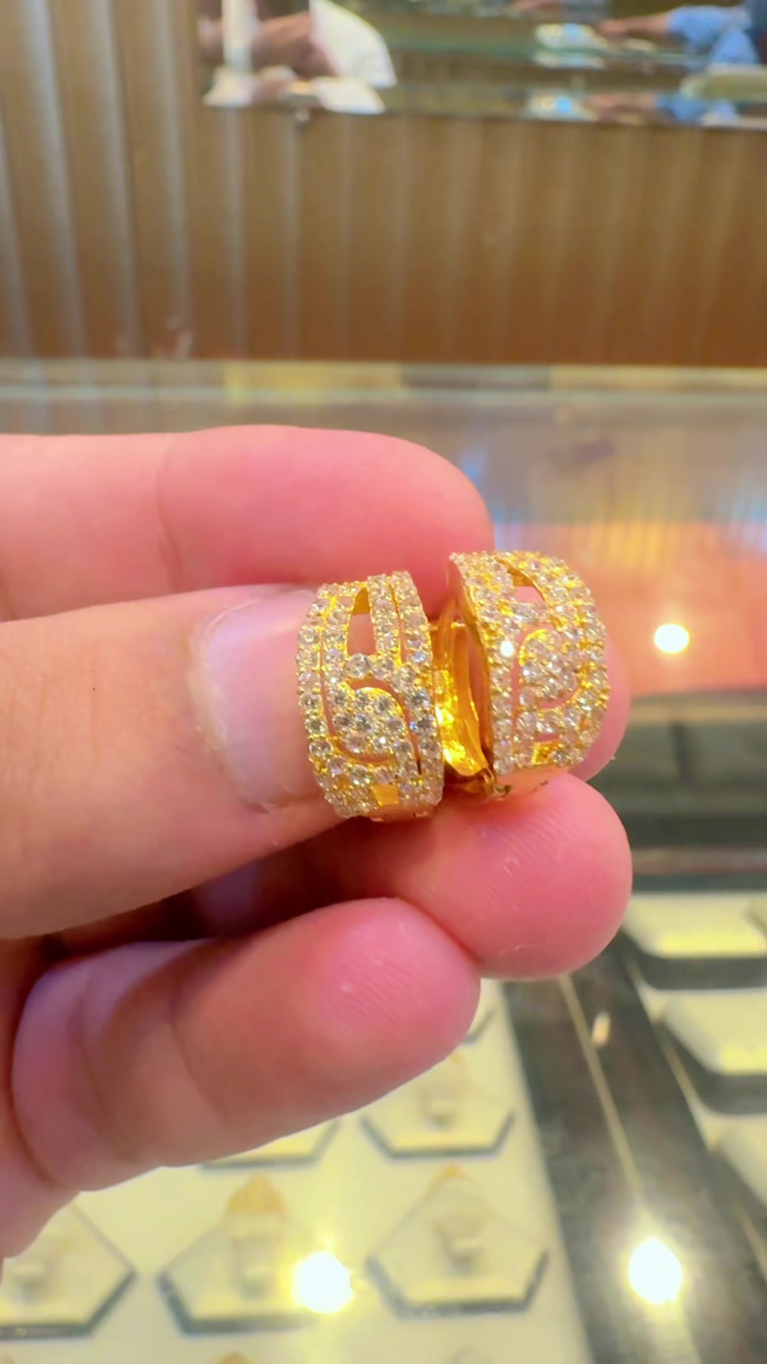 @Tariq Jeweller official