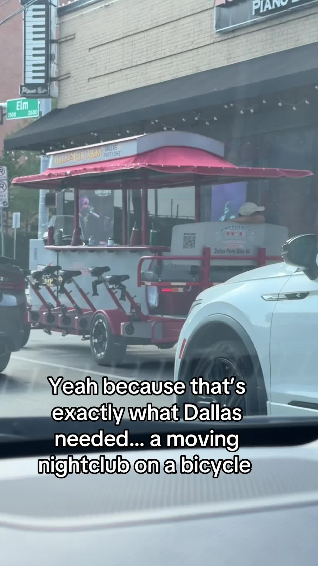 @monicamconnectsdfw