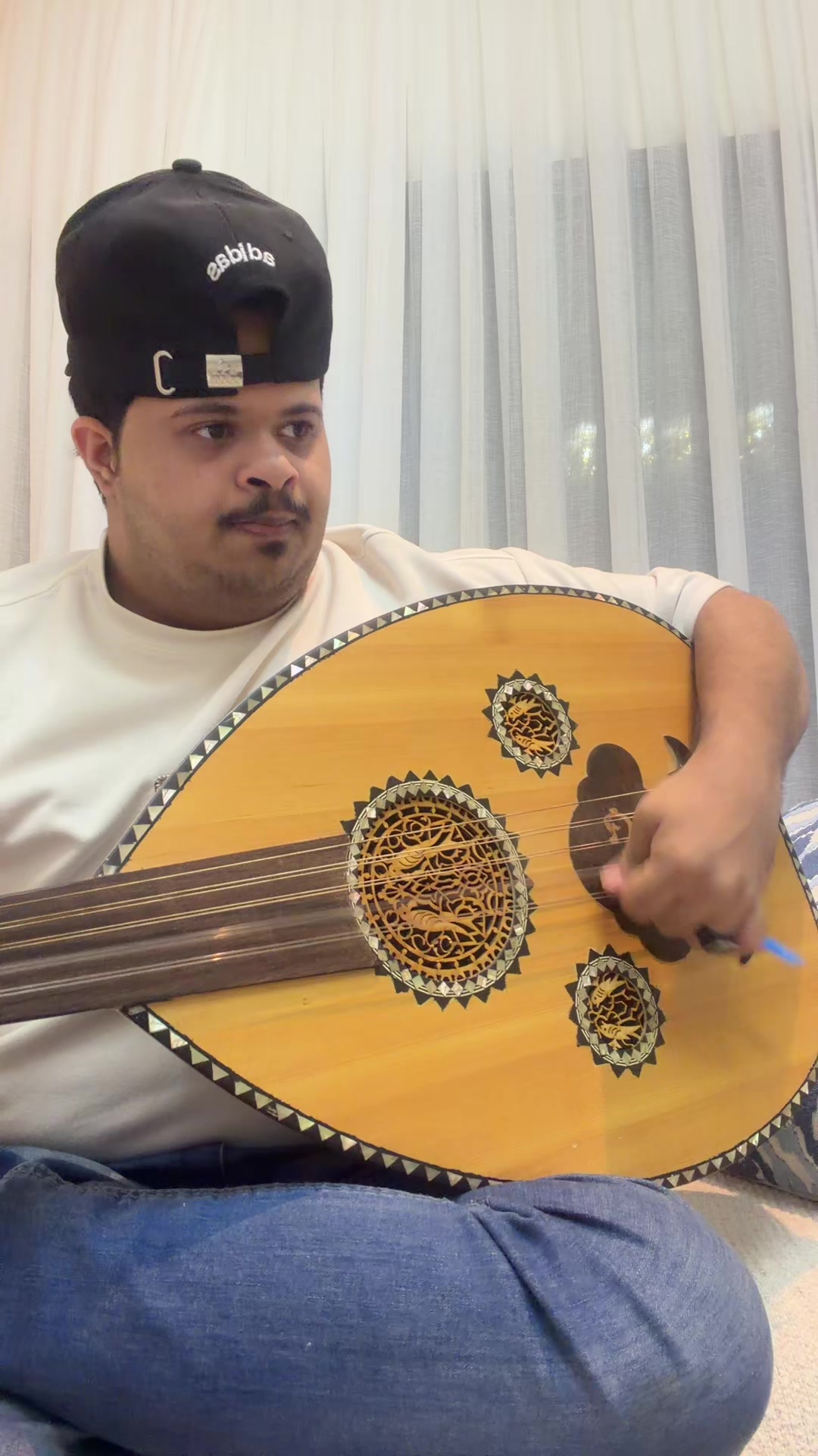@حسين البارقي