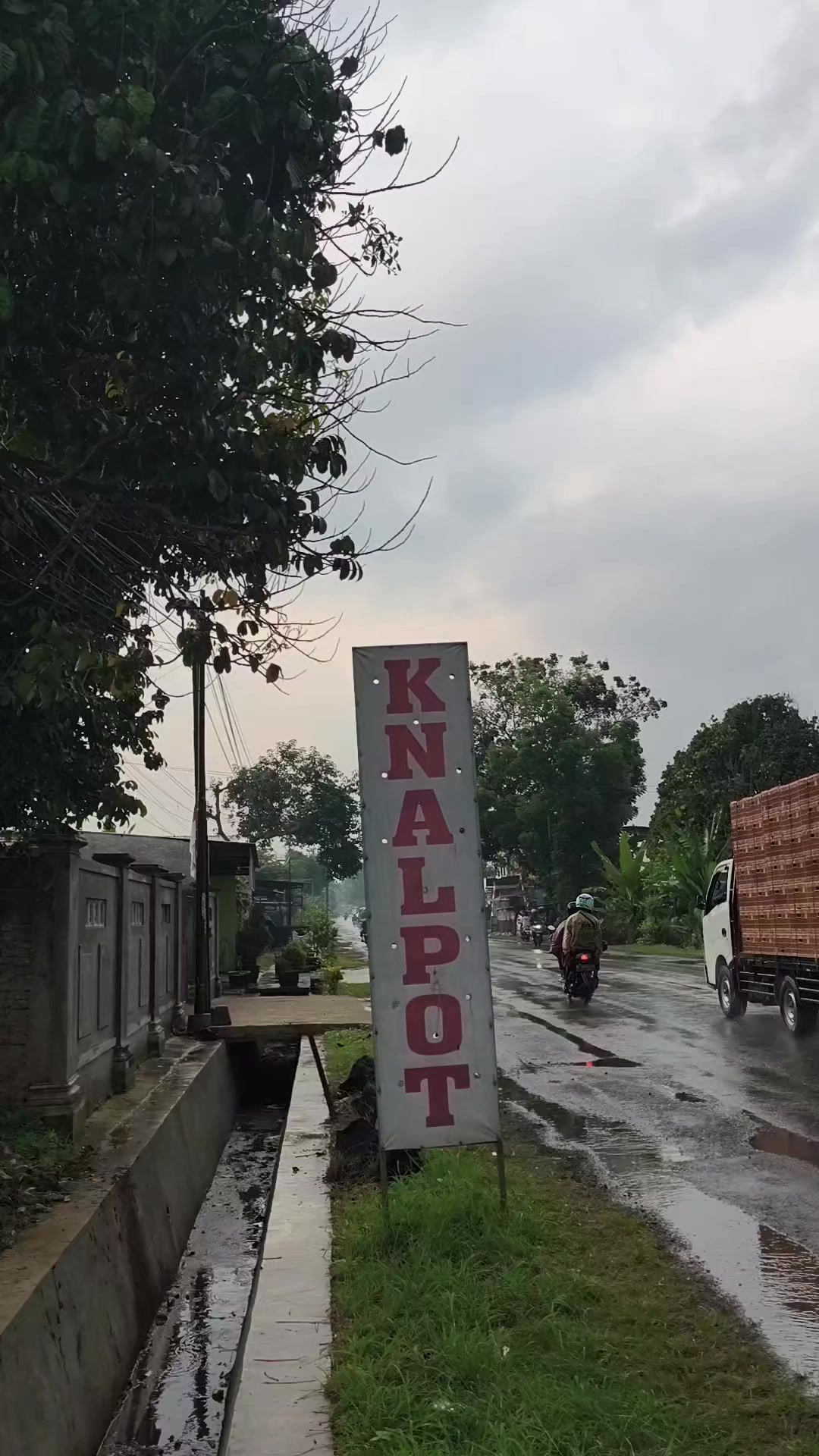@dkgarage_jogja