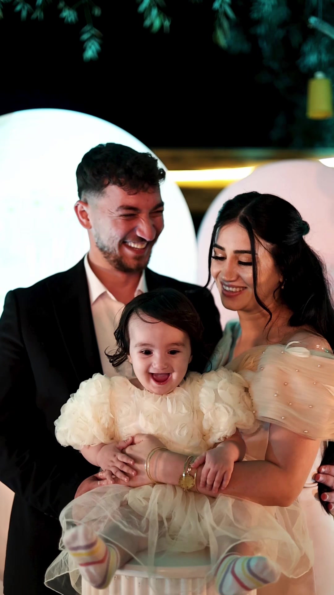 @Özge Official
