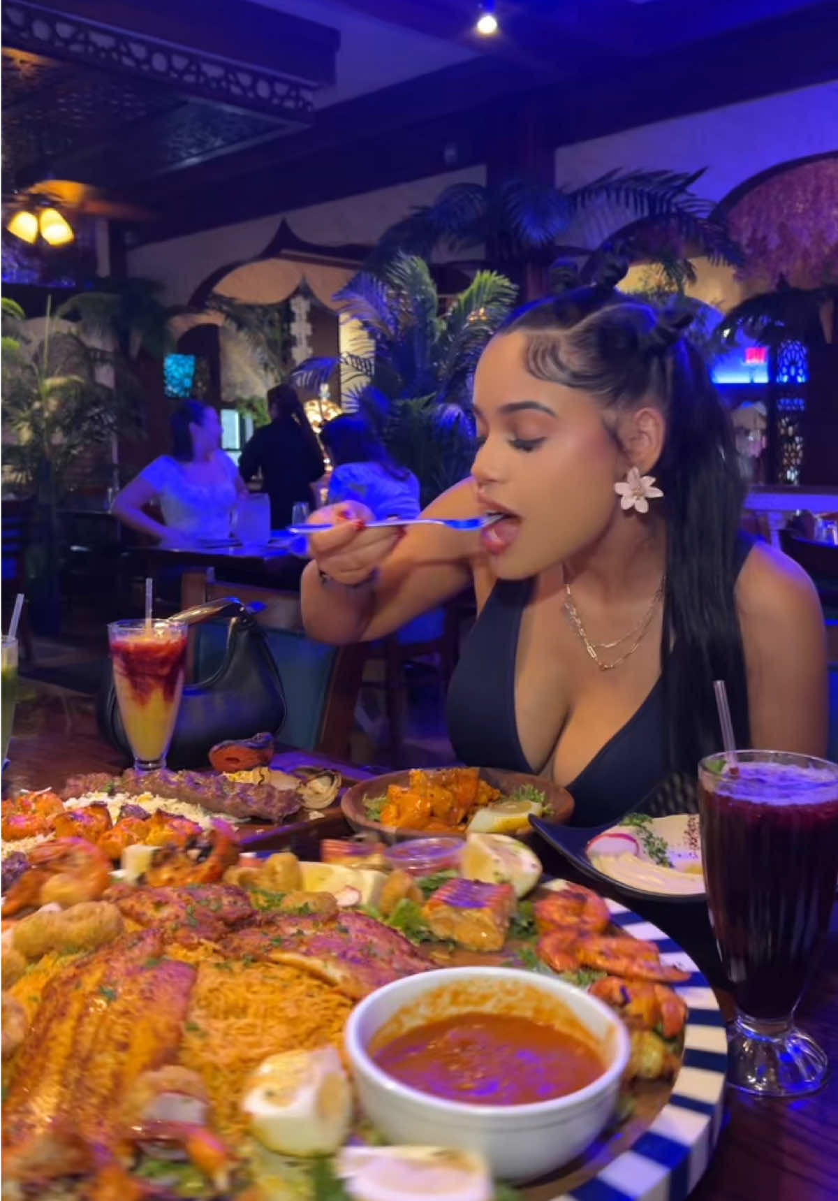 @Vanessa Lynn