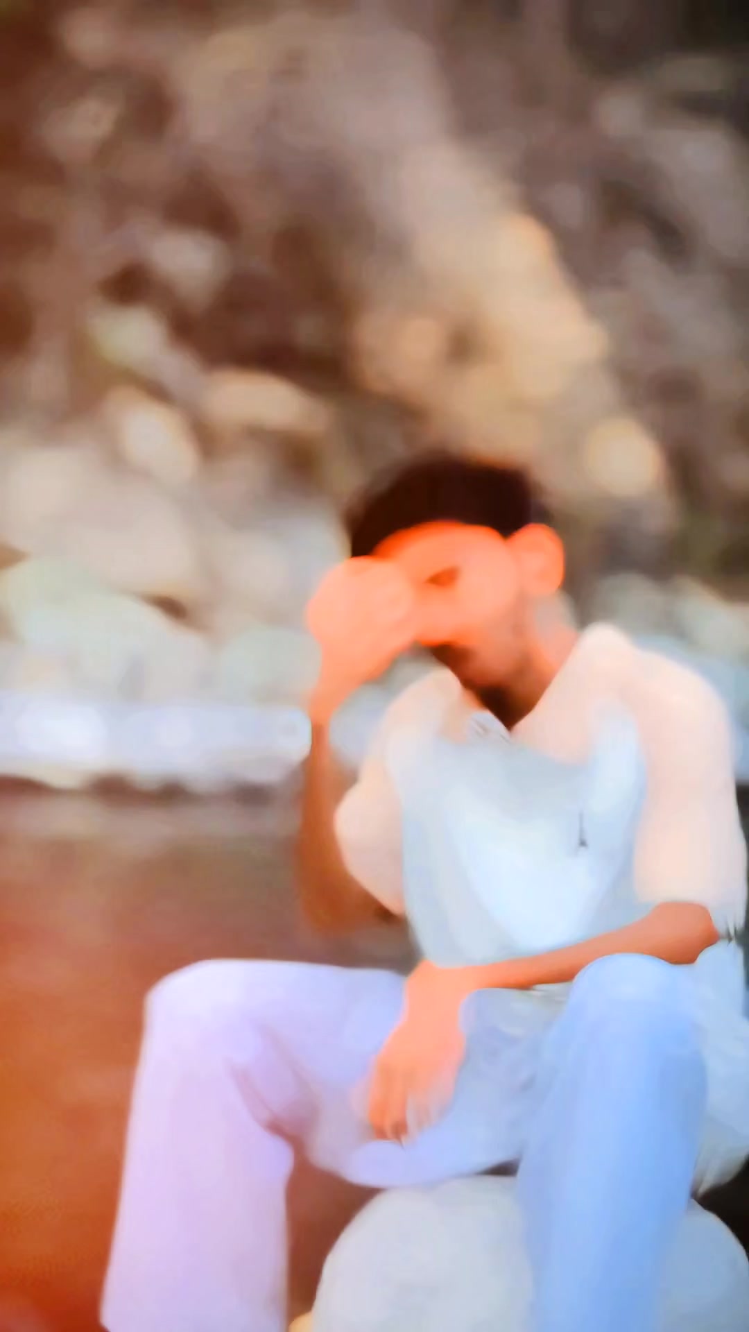 @️