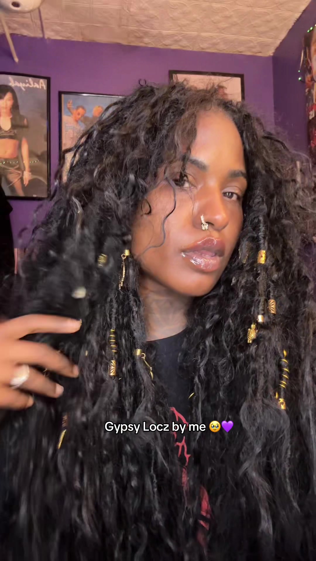 @VanityZo