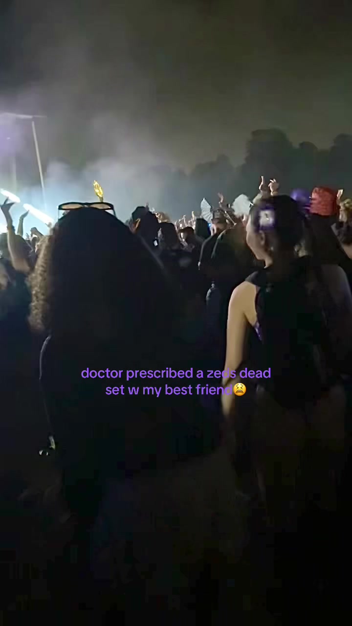 @vicki🫧