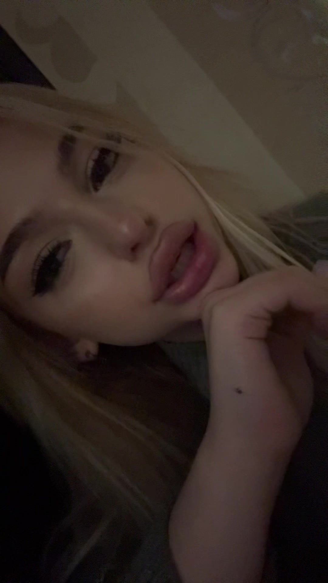 @ministrelly