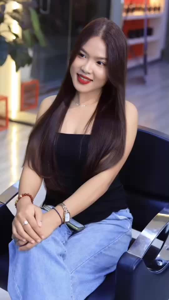 @mayhmuekhinkhin