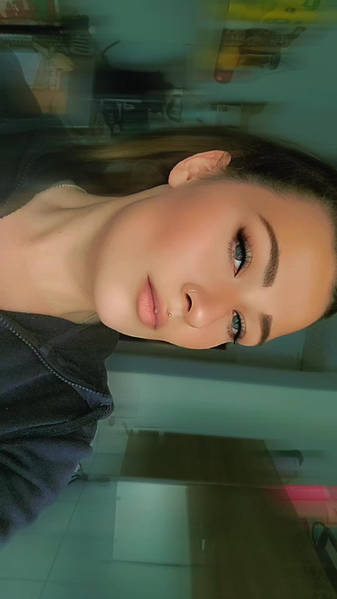 @_SmokaHontas__
