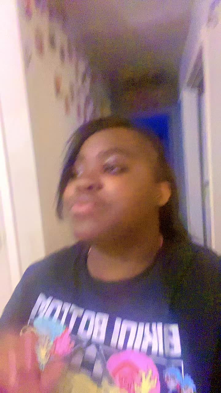 @Deeshort26