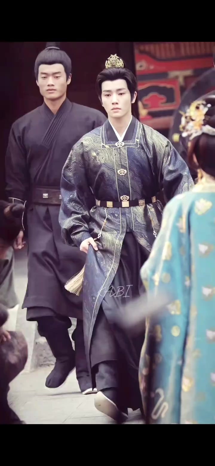 @ManoodTingseries 🇨🇳