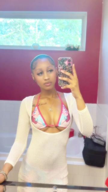 @NIA SIMONE