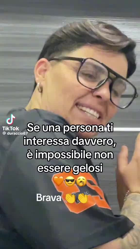 @Paola
