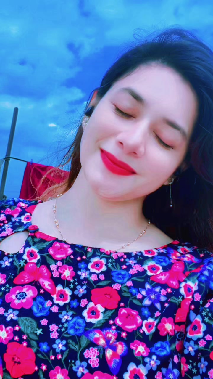 @Smile queen😊😊😊