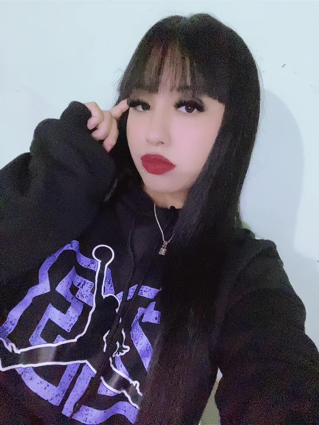 @𝒎𝒊𝒍𝒔