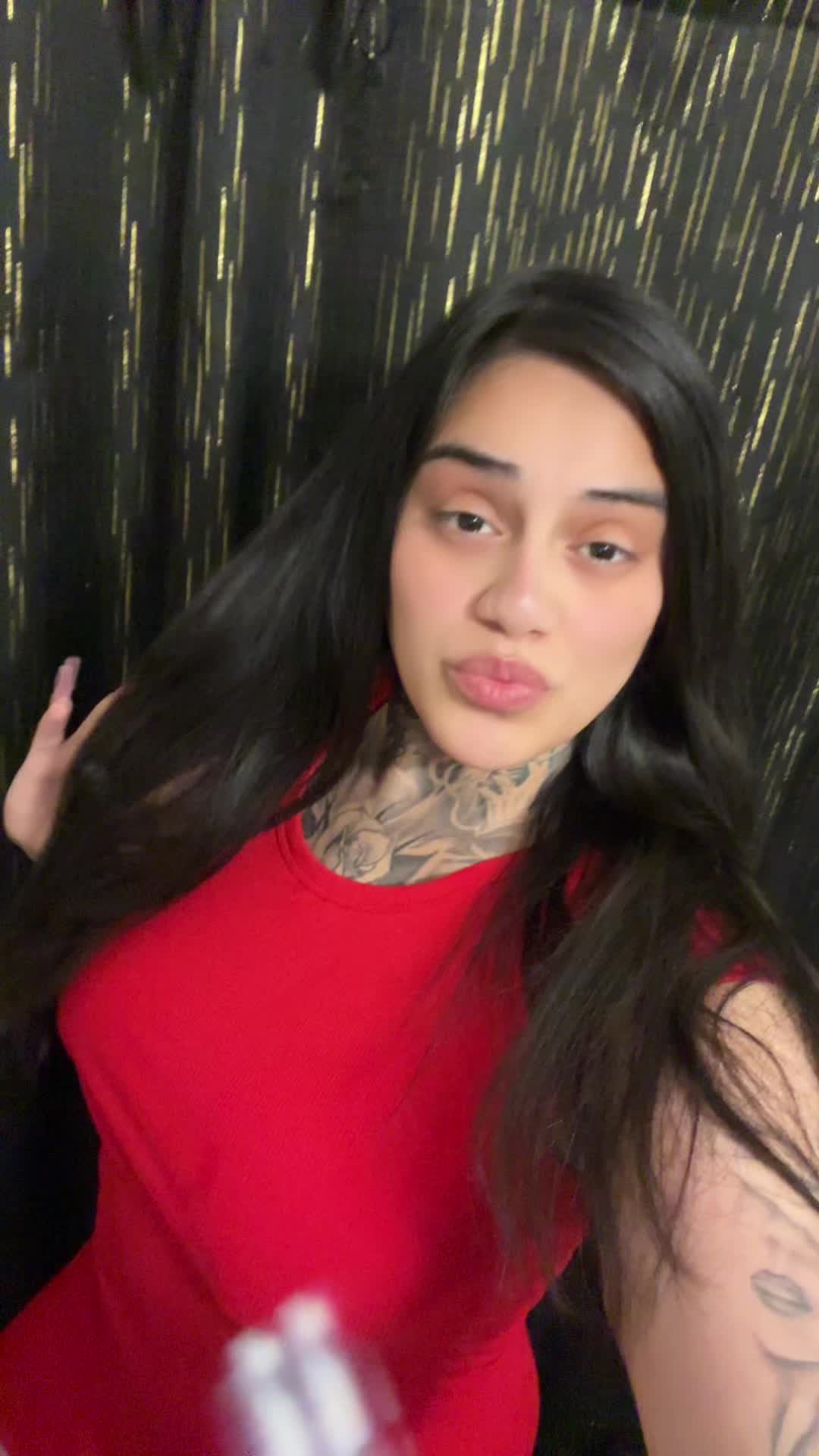 @ANGEL👼