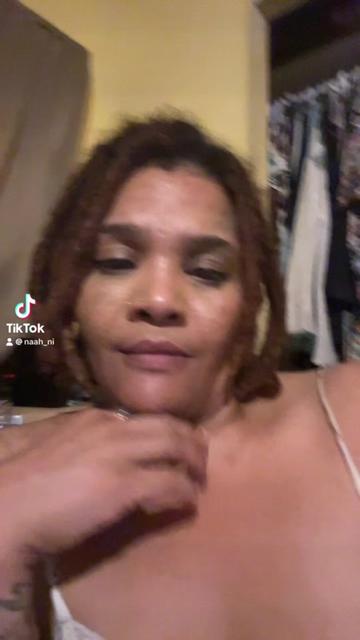 @Naahni