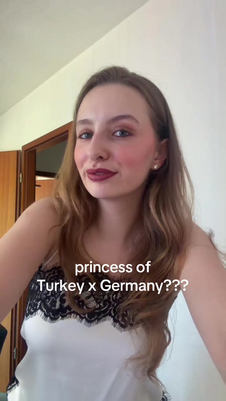 @Ela