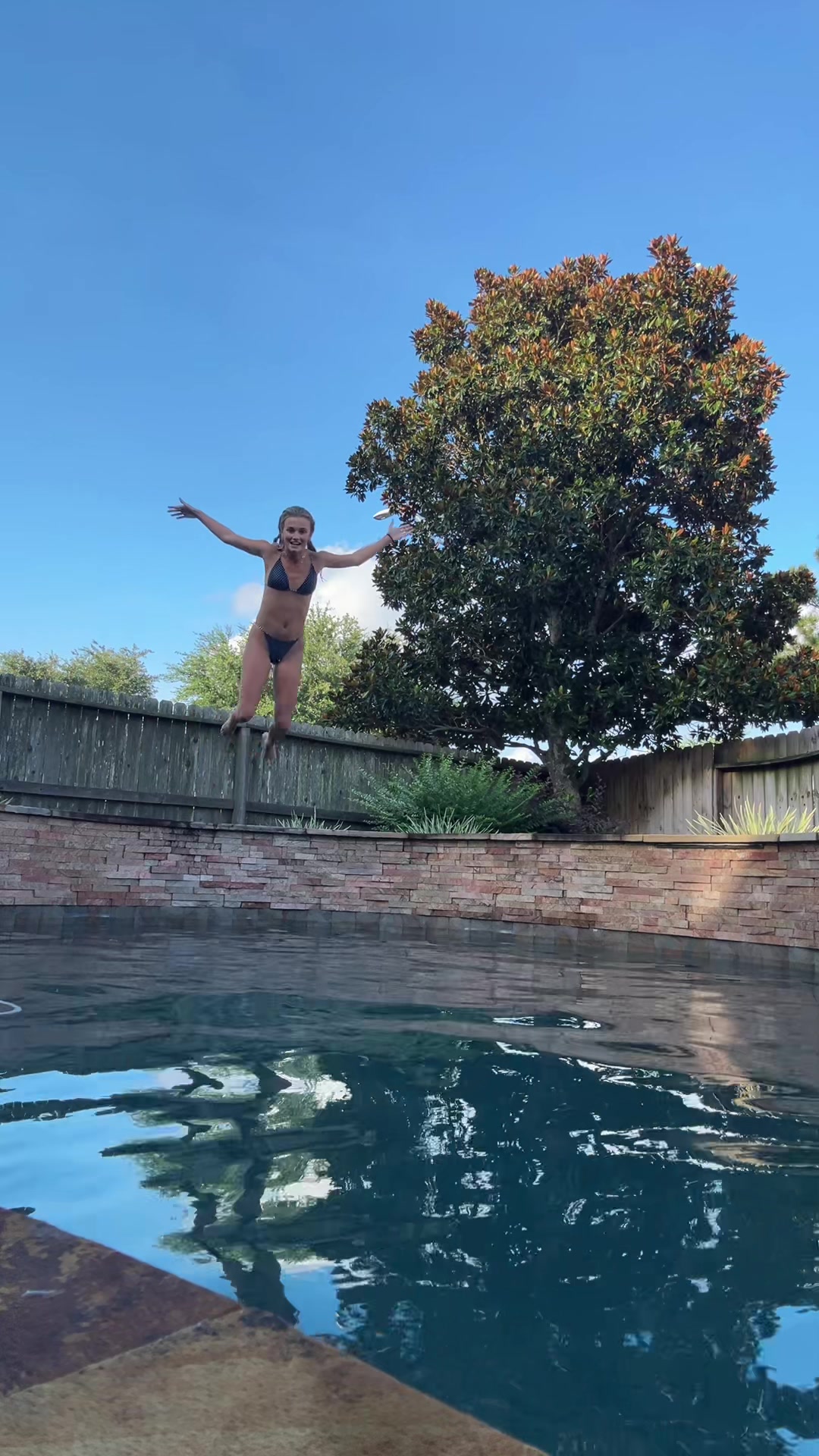 @mollybmcneal
