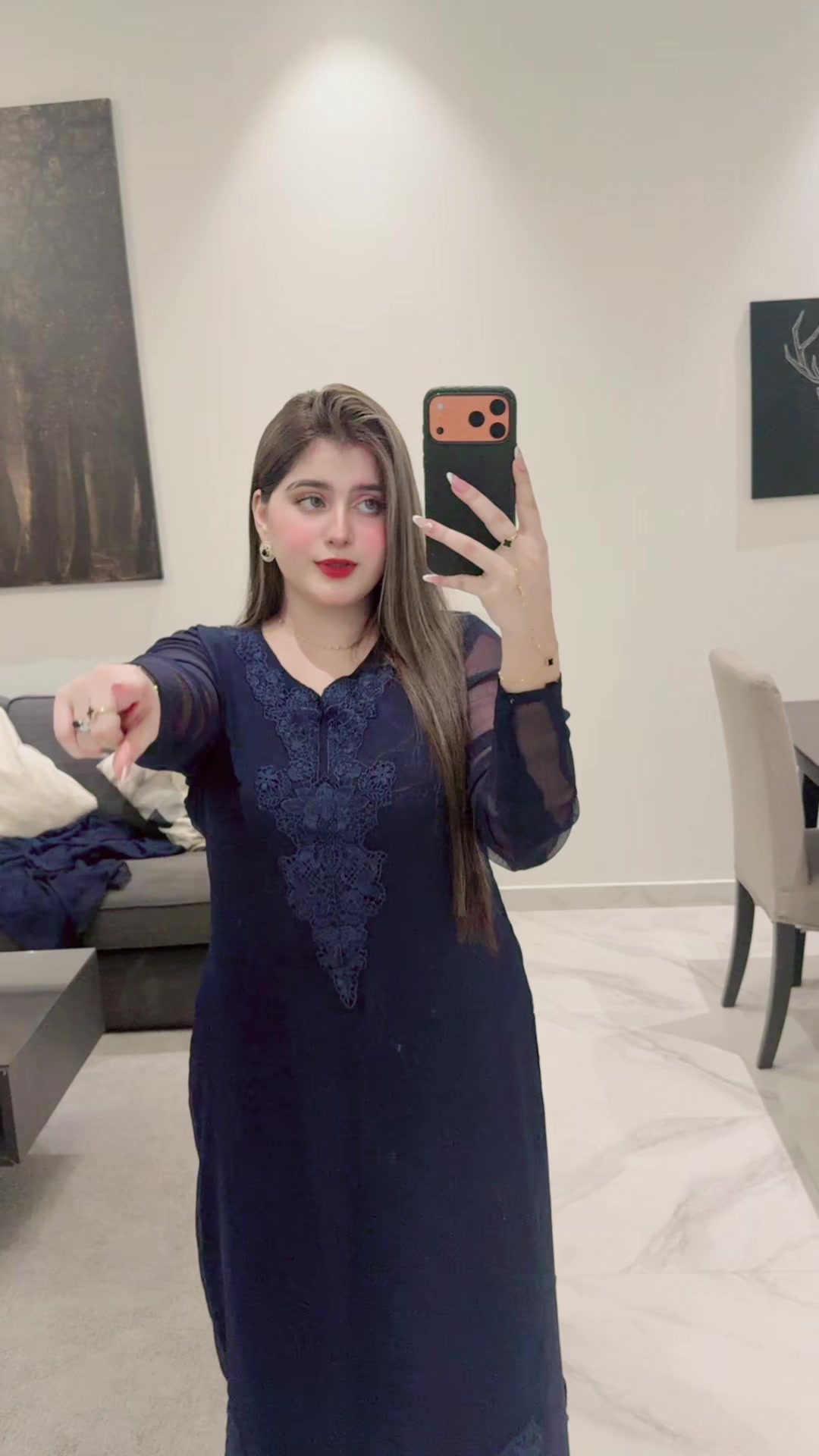 @Amna butt🌺