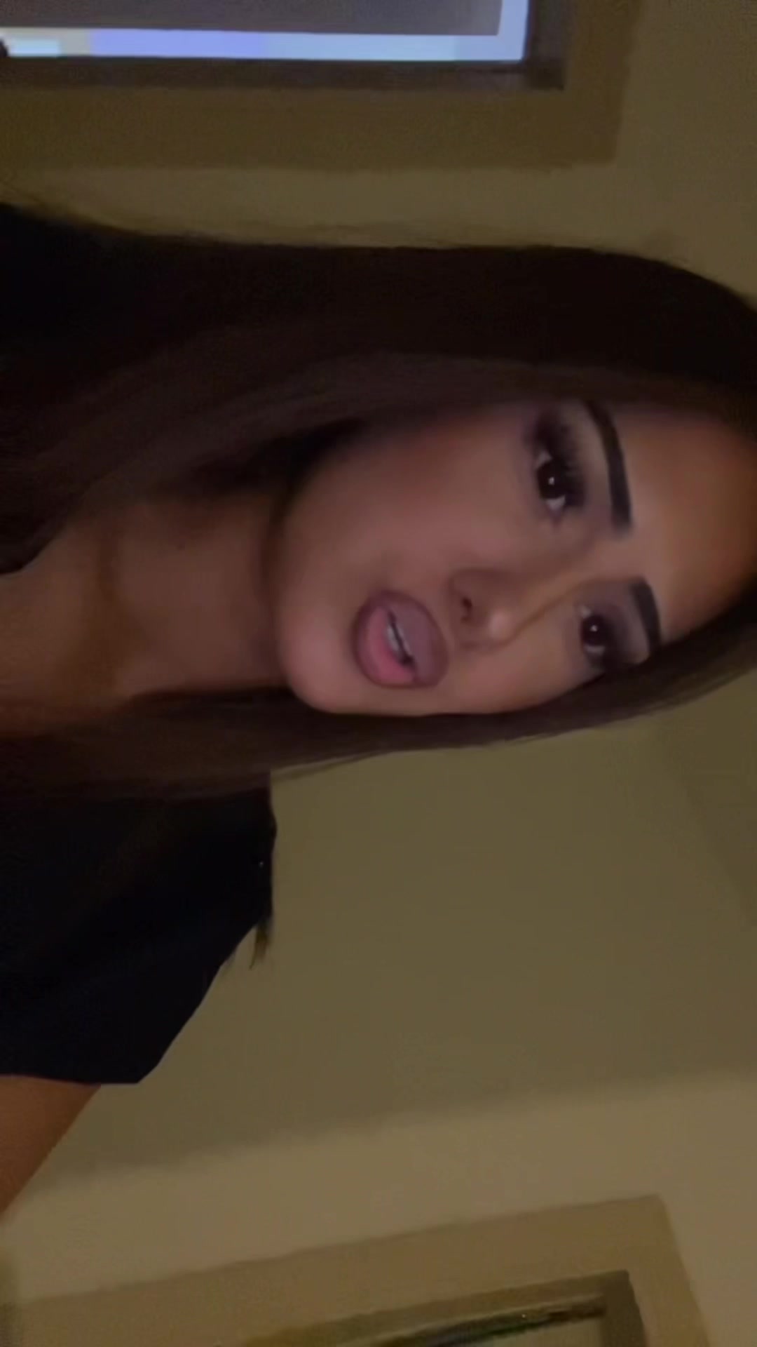 @𝓫𝓮𝓴𝓼