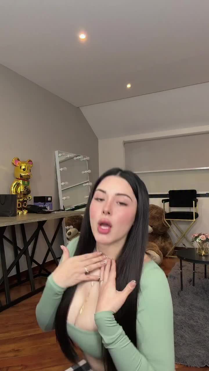 @Adriana Olivarez