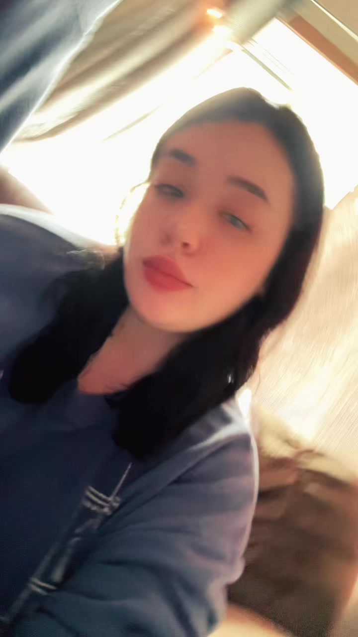 @Ashley_lynn76