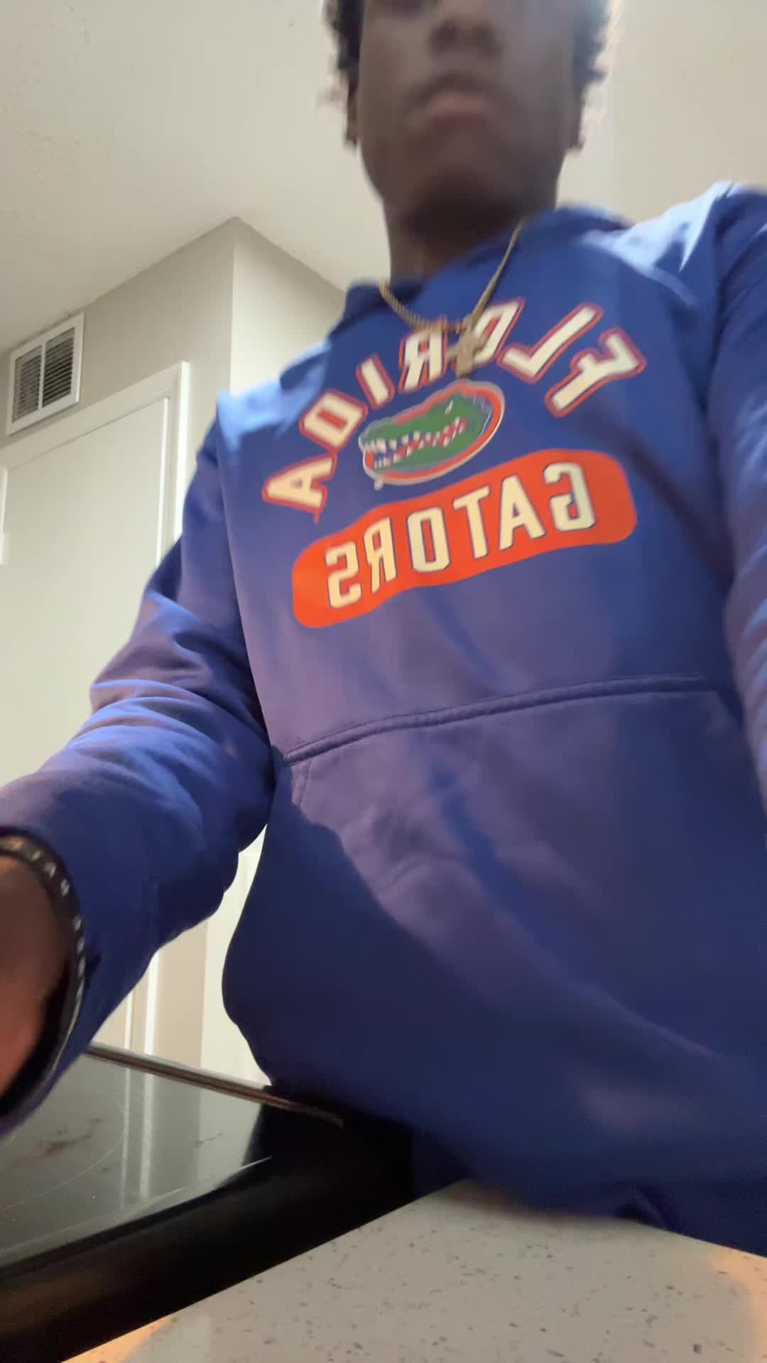 @Mr let me in dat twat