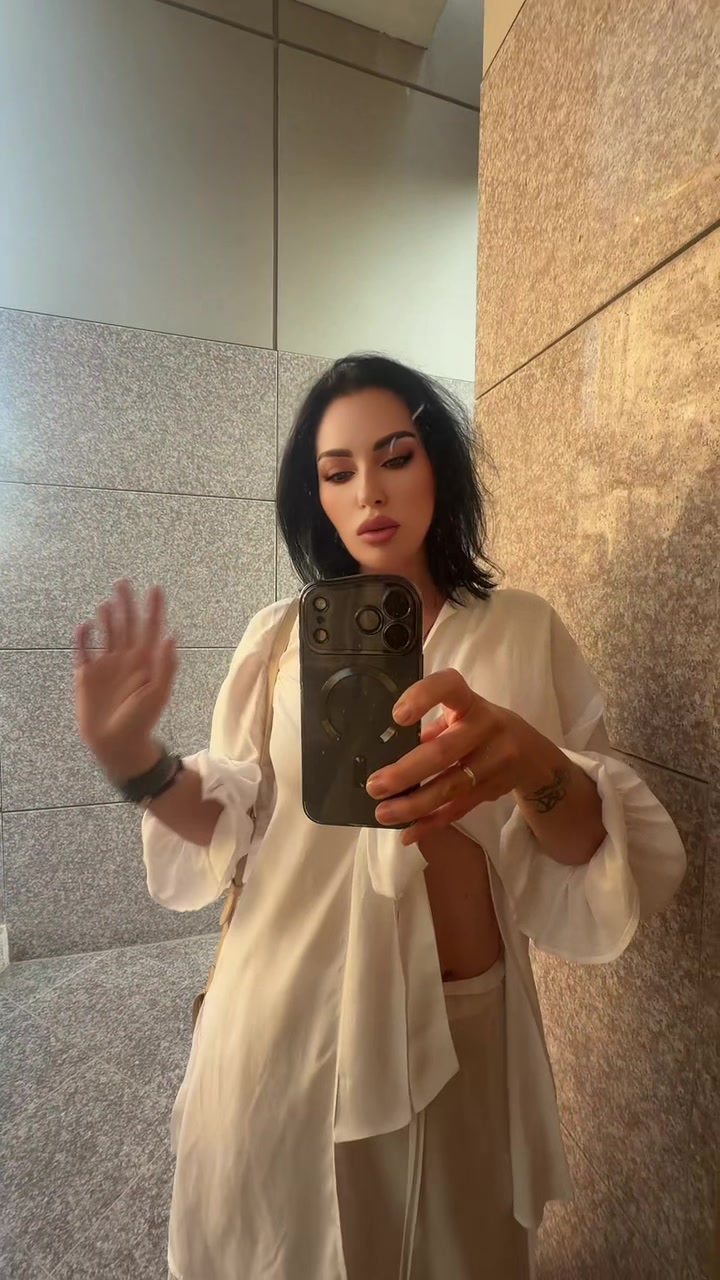 @Anitta Djurovic