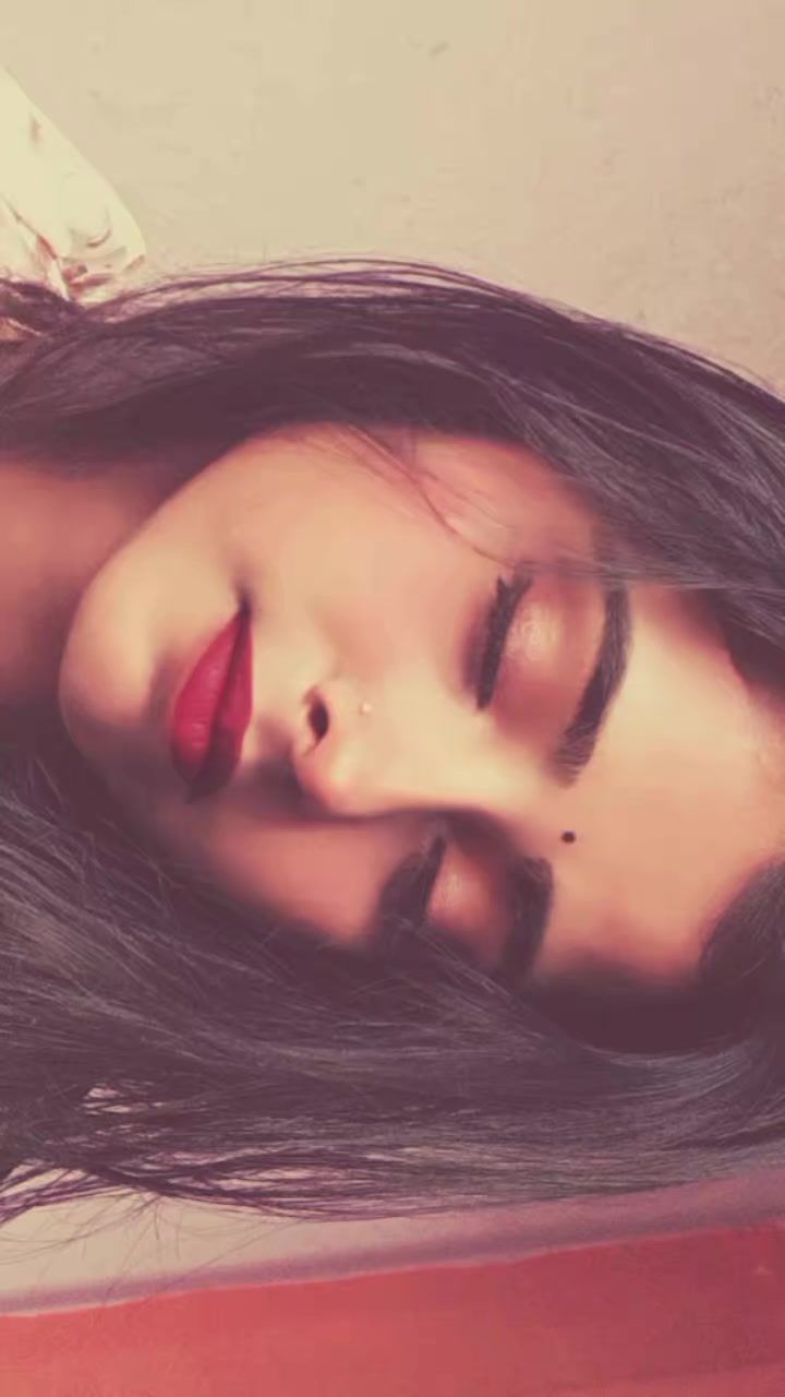 @rakhi thakur🌸🕊️