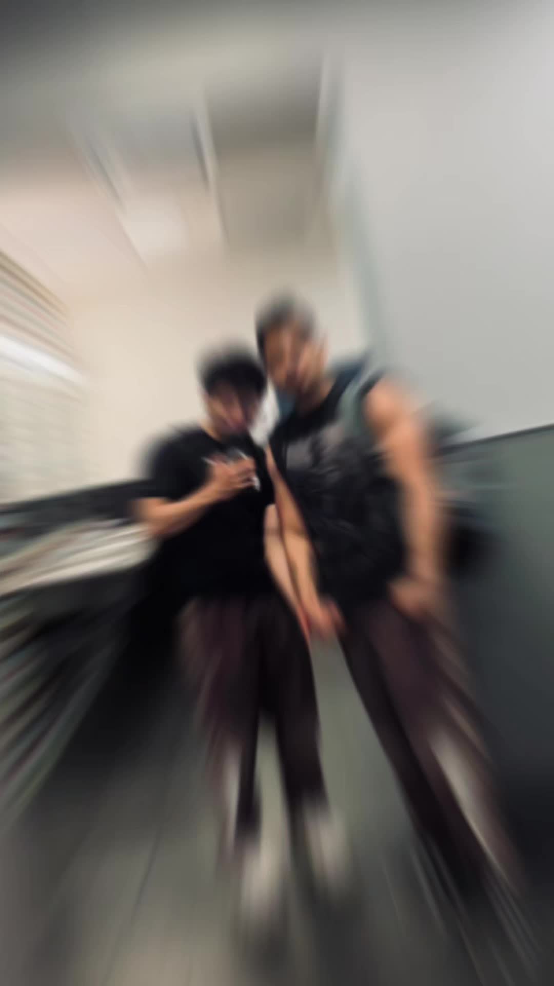 @🙈