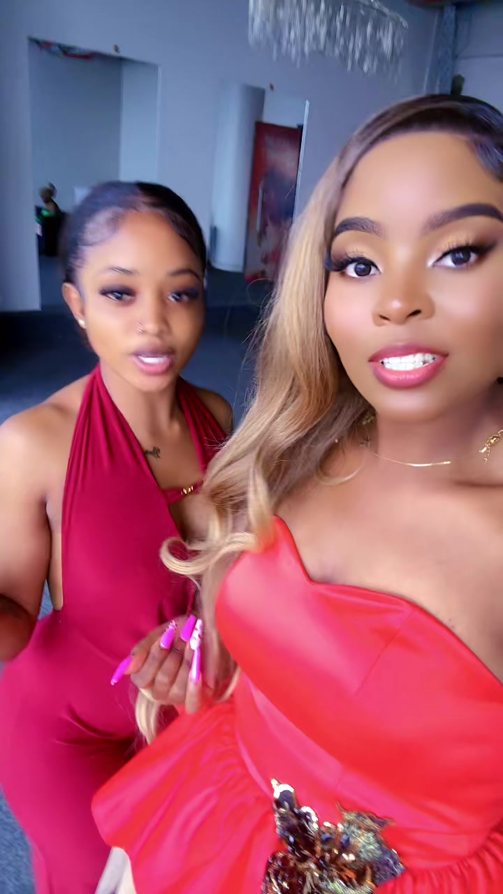 @MISS ELL 254