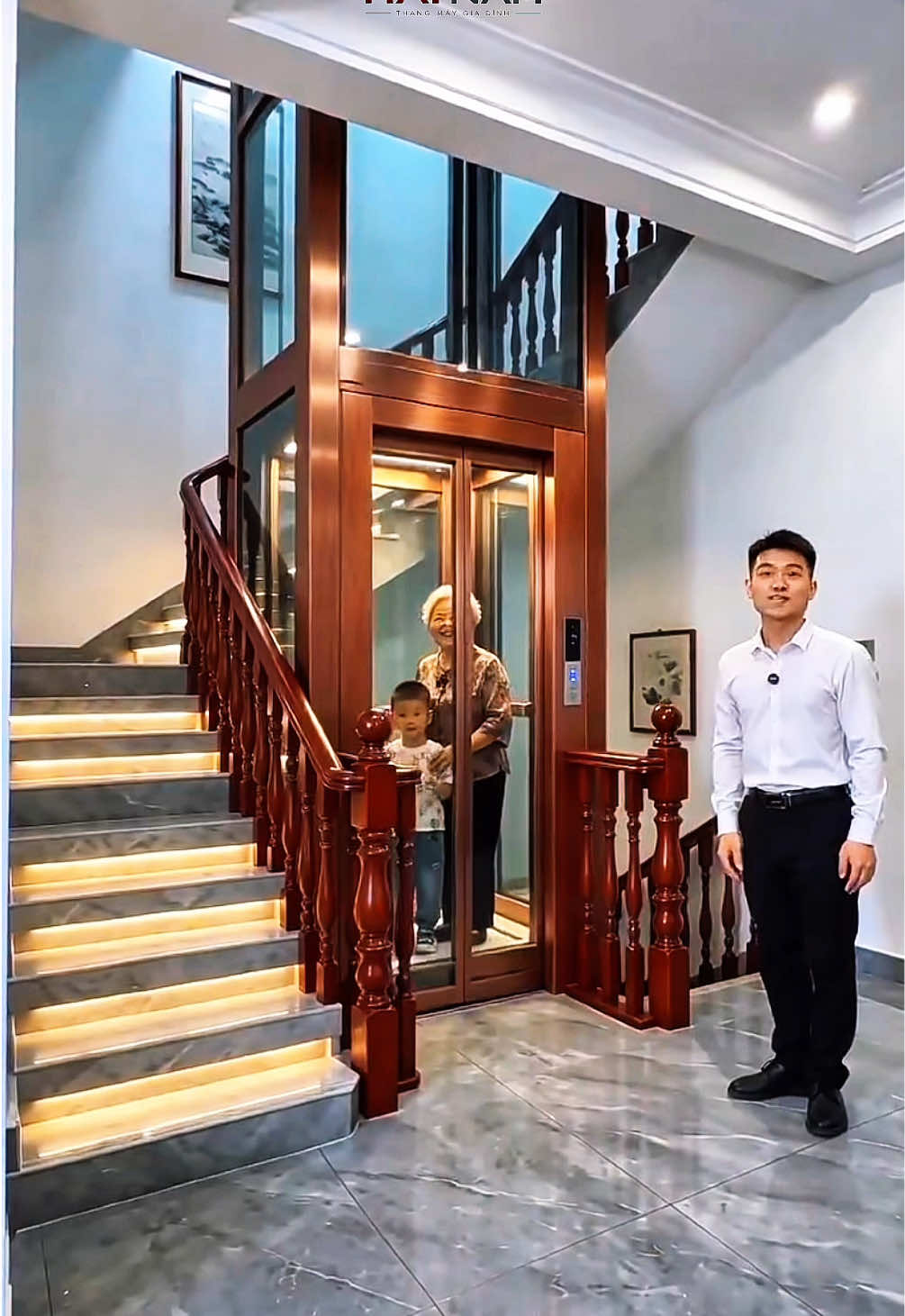 @THANG MÁY HẢI NAM