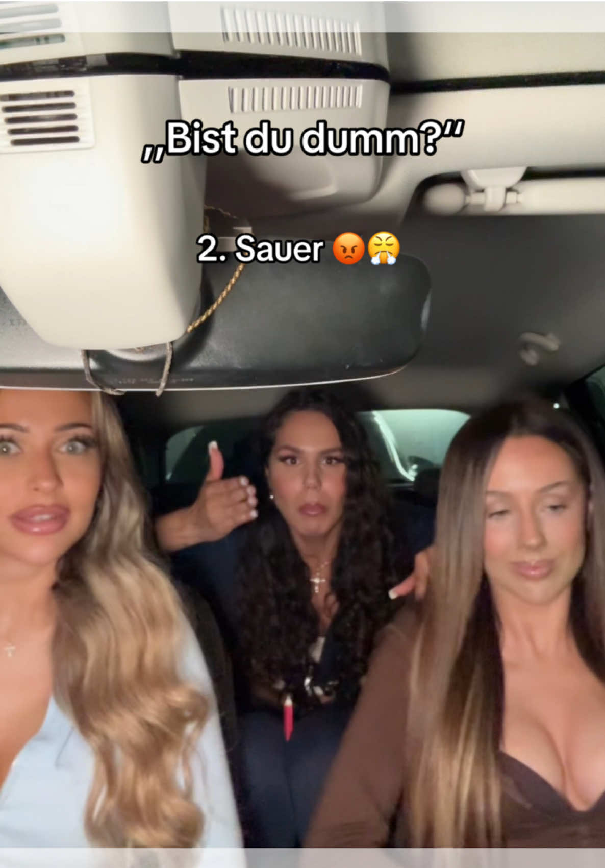 @laura moradi