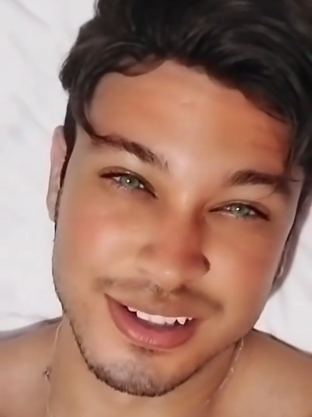 @𝕯𝖆𝖓𝖎𝖊𝖑 🫅🏻