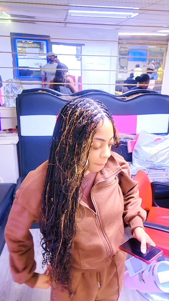 @African Genesis Hair Baba