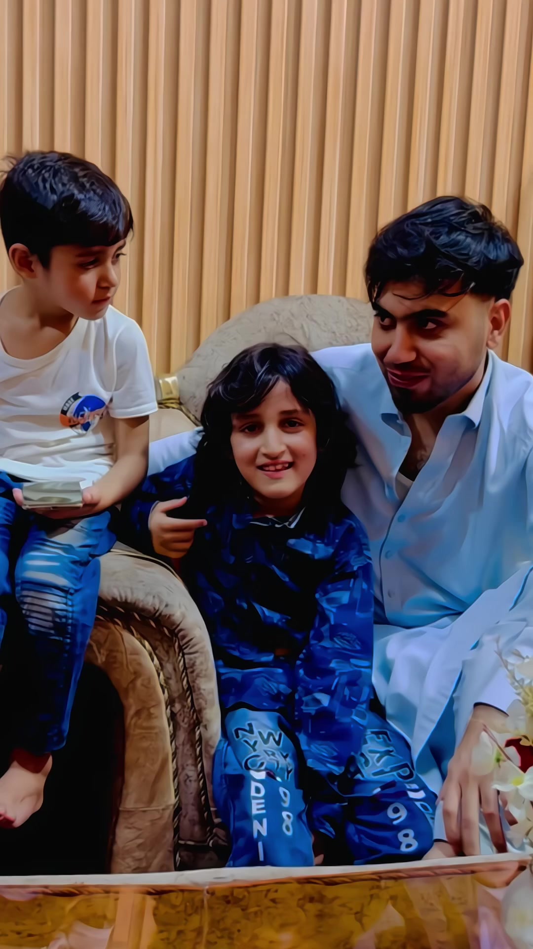 @azaljee_1
