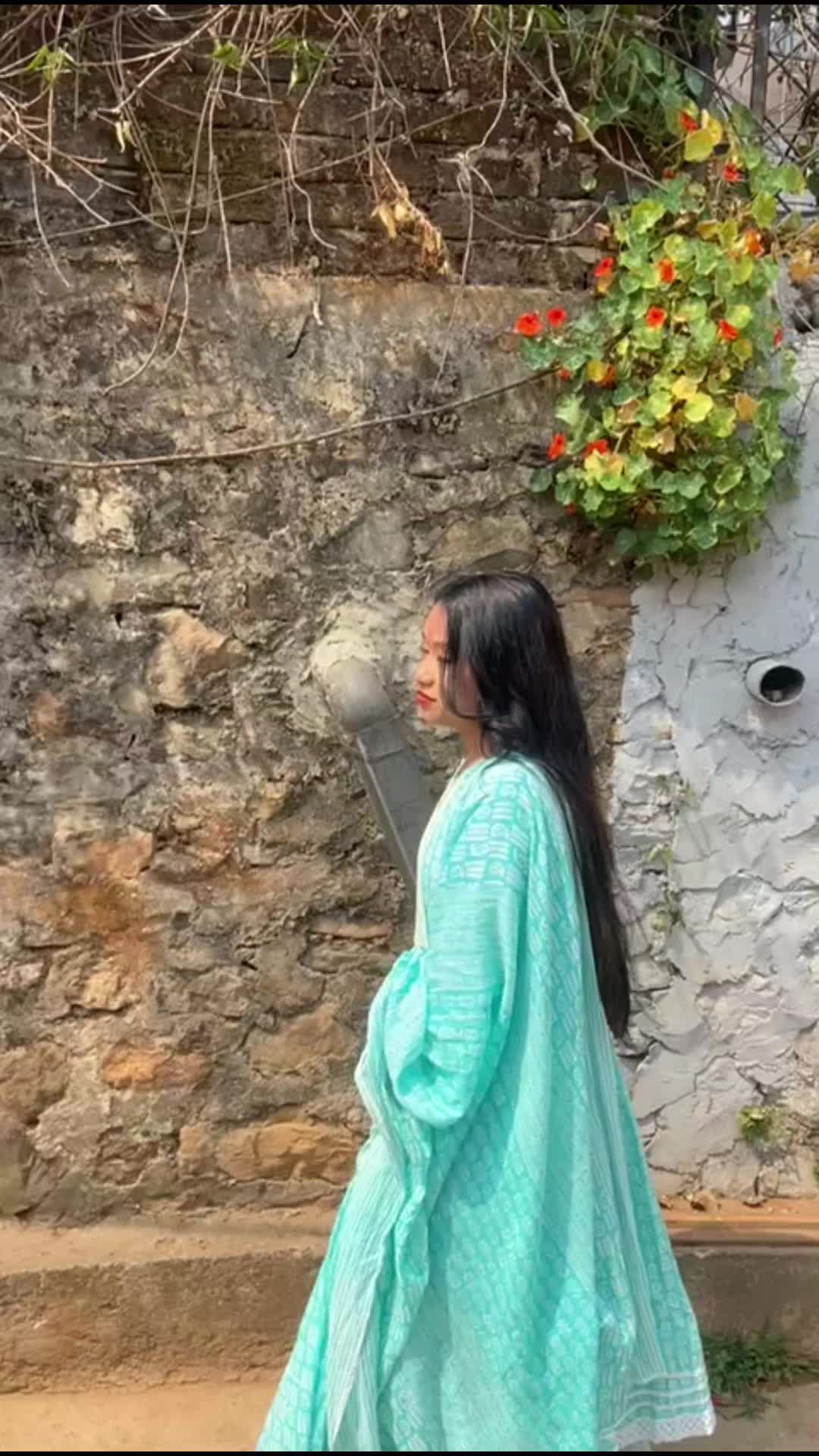 @Sneha🧐