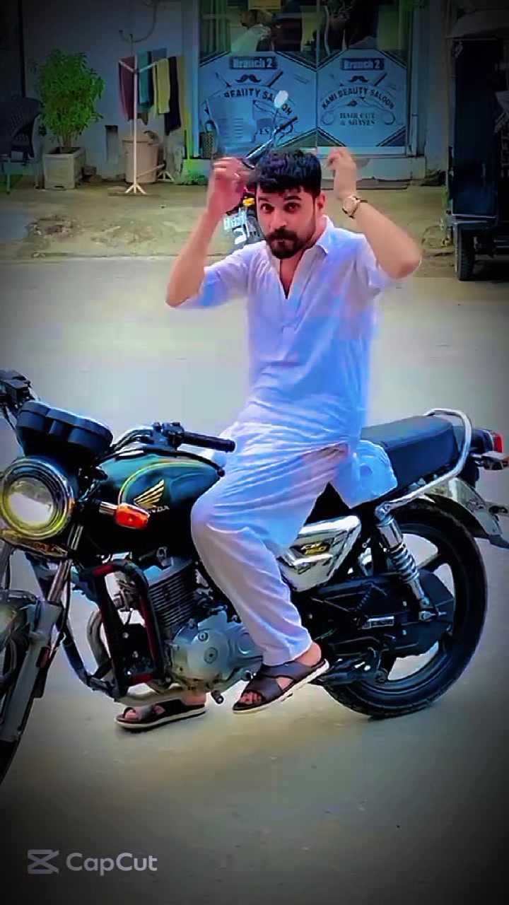 @درویش🦁_B A B A_👑